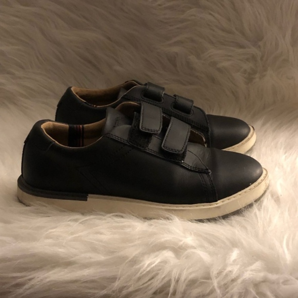 Hush puppies boys black size 2.5W shoes